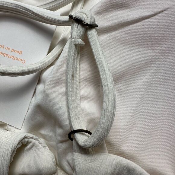 NWT Andie Swim The Asbury Ribbed One-Piece High Neck
Cocoa (off white) - M - Picture 9 of 10